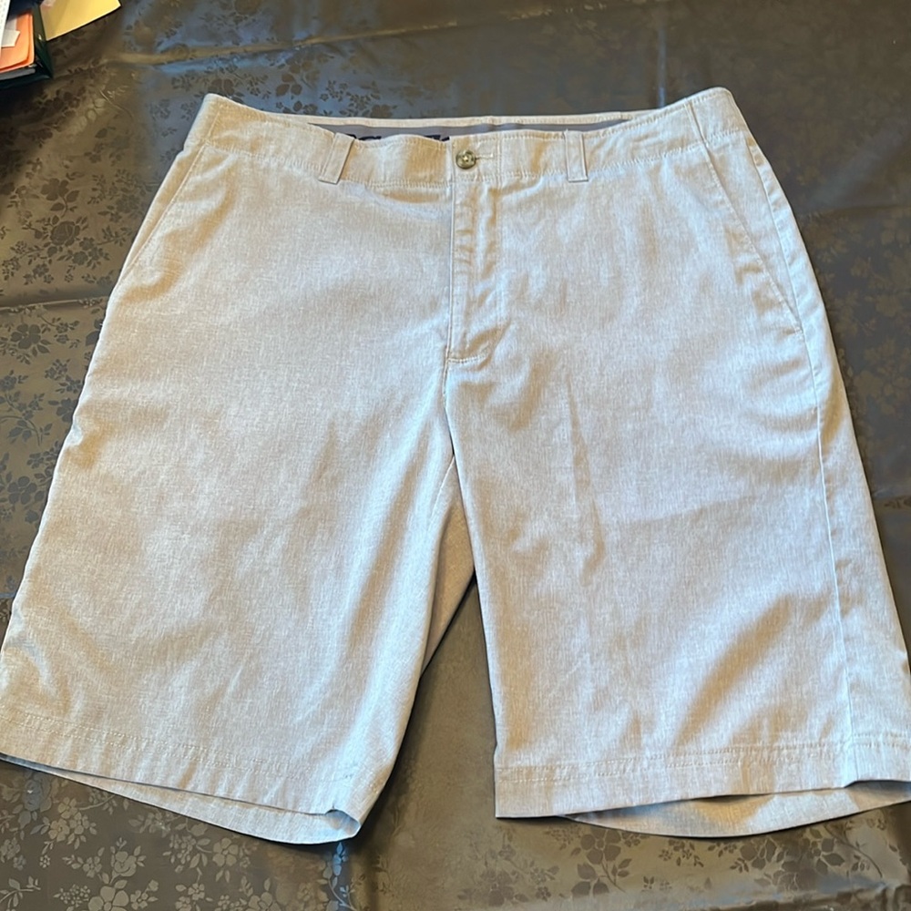 Men’s shorts, 34, PGA tour, golf, tan